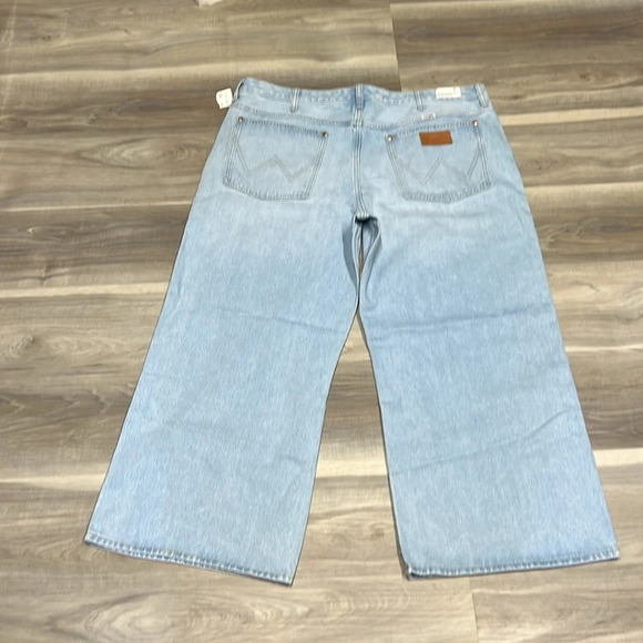 Wrangler high rise wide leg blue denim jeans size 35 PLUS NEW NWT - Picture 8 of 9
